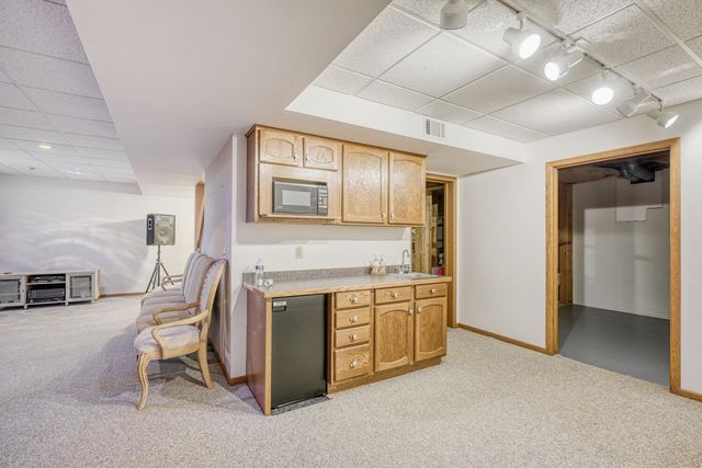 4120 Minnesota Lane N, Plymouth, MN 55446