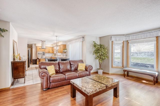 4120 Minnesota Lane N, Plymouth, MN 55446