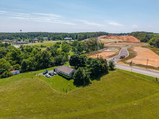 2161 Fairview Blvd, Fairview, TN 37062