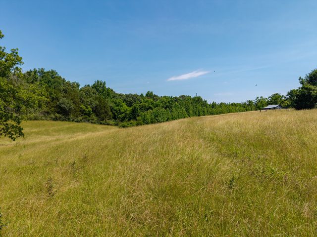 2161 Fairview Blvd, Fairview, TN 37062