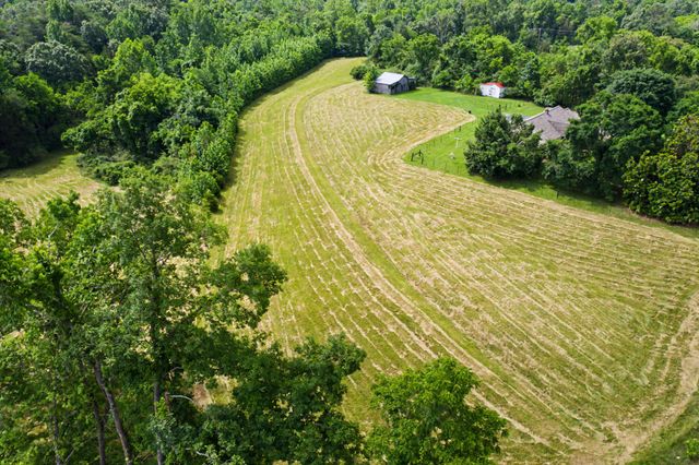 2161 Fairview Blvd, Fairview, TN 37062