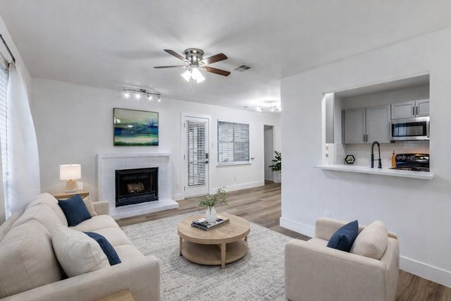 1845 River Crossing CIR A, Austin, TX 78741