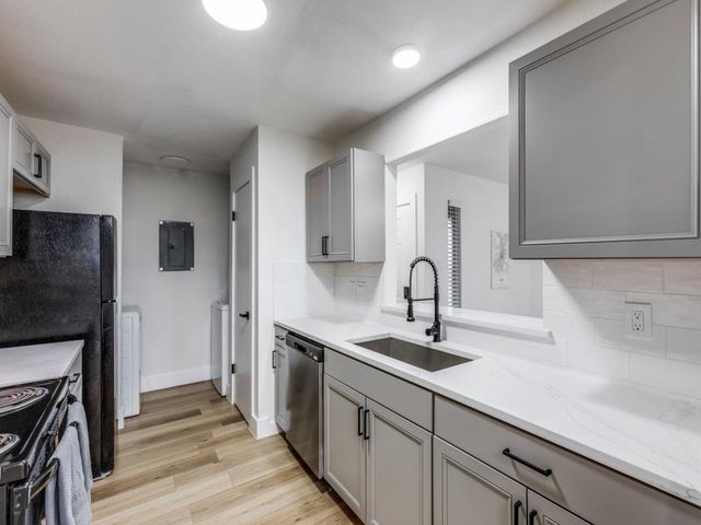 1845 River Crossing CIR A, Austin, TX 78741