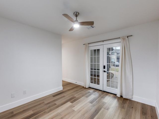 1845 River Crossing CIR A, Austin, TX 78741
