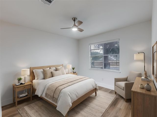 1845 River Crossing CIR A, Austin, TX 78741