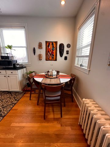 207 Cummins Hwy 1F, Boston, MA 02131