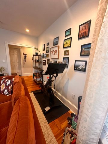 207 Cummins Hwy 1F, Boston, MA 02131