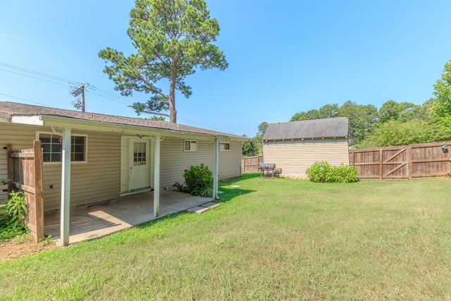 944 Hurtt Road, Chickamauga, GA 30707