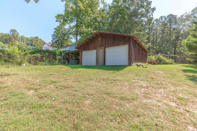 944 Hurtt Road, Chickamauga, GA 30707
