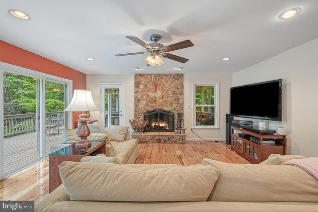 13308 BLACK WALNUT LN, Spotsylvania, VA 22551