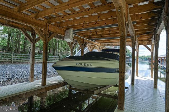 13308 BLACK WALNUT LN, Spotsylvania, VA 22551