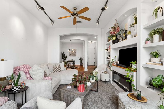 2600 Hillsboro Pike Apt 243, Nashville, TN 37212