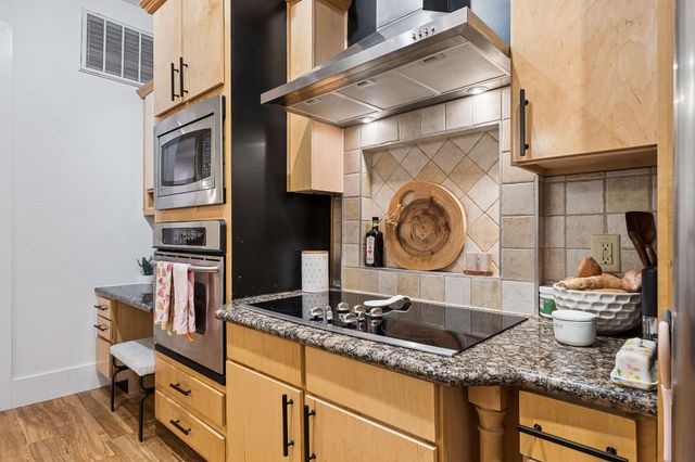 2600 Hillsboro Pike Apt 243, Nashville, TN 37212