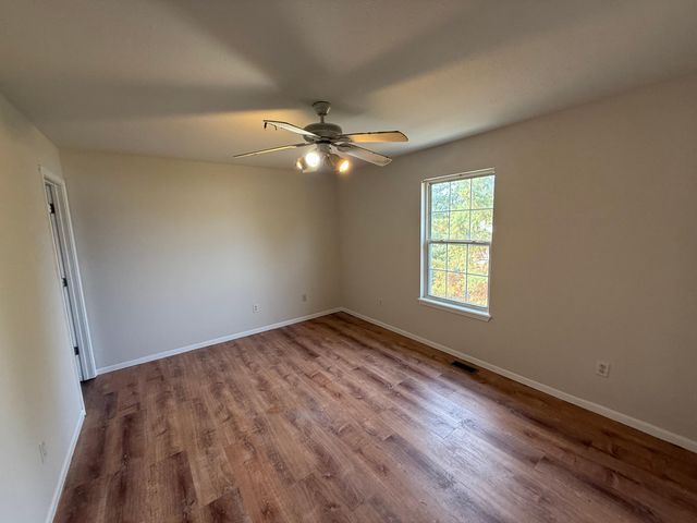 1415 RALEIGH DR, Columbia, MO 65202