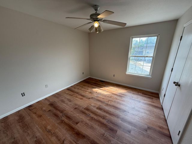 1415 RALEIGH DR, Columbia, MO 65202