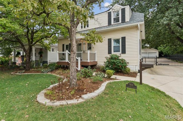 7402 Lansdowne Avenue, Shrewsbury, MO 63119