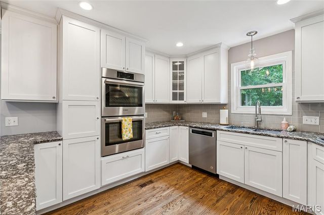 7402 Lansdowne Avenue, Shrewsbury, MO 63119