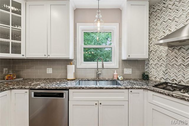 7402 Lansdowne Avenue, Shrewsbury, MO 63119