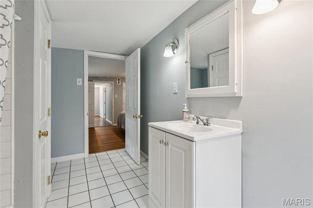 7402 Lansdowne Avenue, Shrewsbury, MO 63119