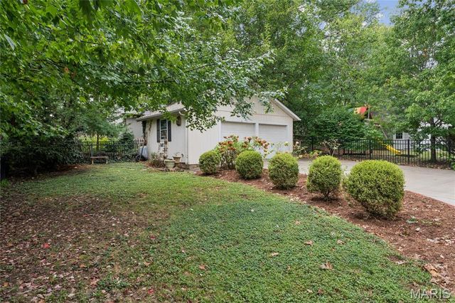 7402 Lansdowne Avenue, Shrewsbury, MO 63119