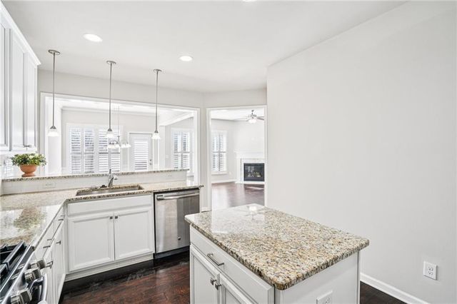 2558 Village Park Bend, Duluth, GA 30096