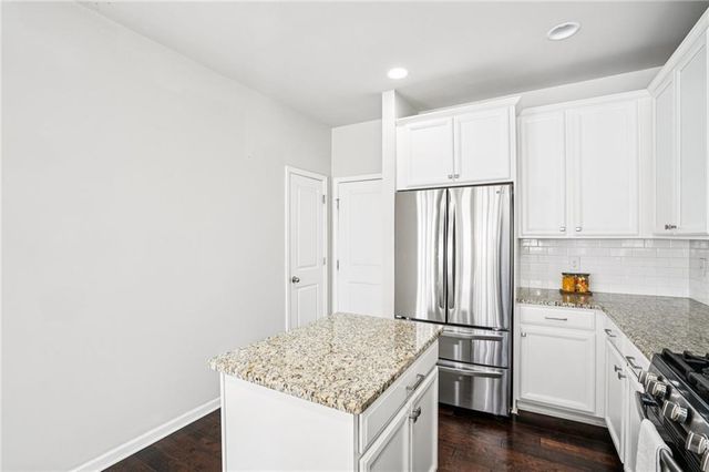 2558 Village Park Bend, Duluth, GA 30096