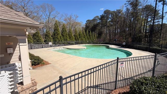 2558 Village Park Bend, Duluth, GA 30096