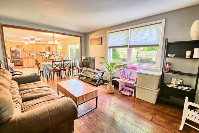 2318 Cross Village Drive, Miamisburg, OH 45342