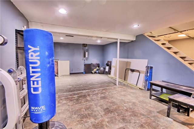 2318 Cross Village Drive, Miamisburg, OH 45342