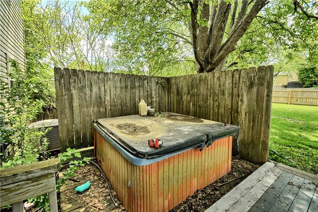 2318 Cross Village Drive, Miamisburg, OH 45342