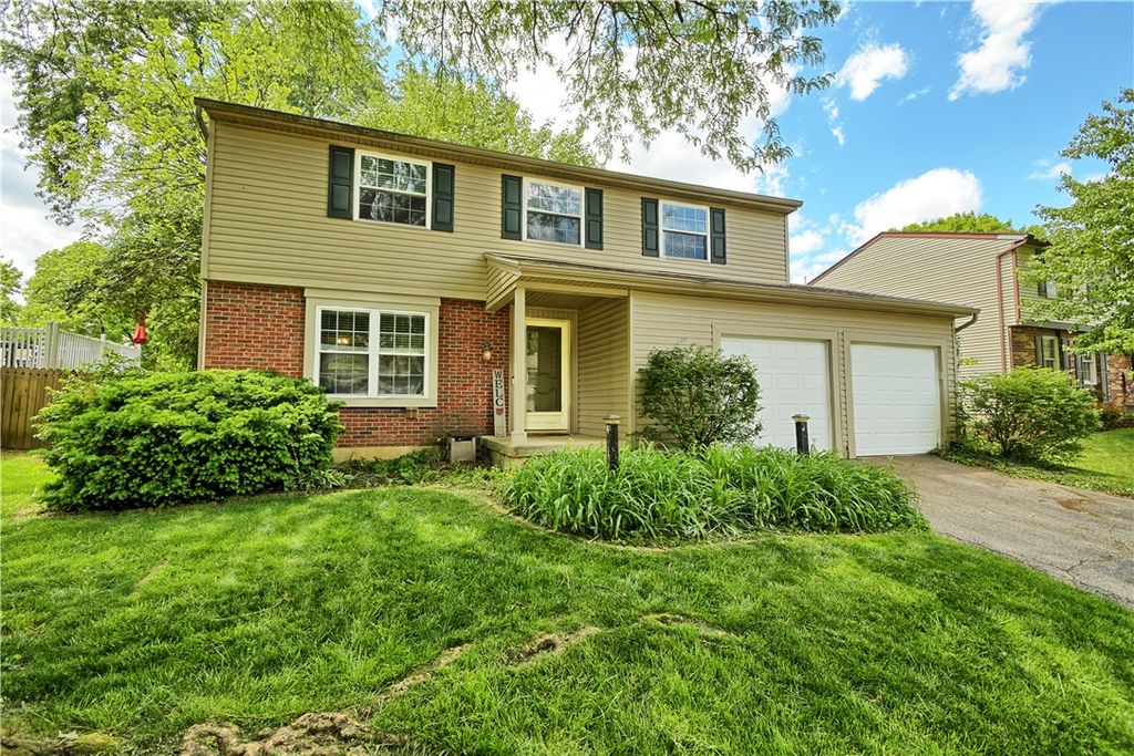 2318 Cross Village Drive, Miamisburg, OH 45342