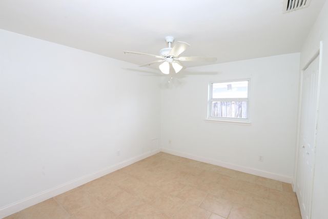 2405 Melon Court, Fort Pierce, FL 34982