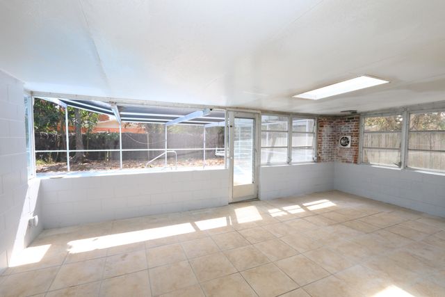 2405 Melon Court, Fort Pierce, FL 34982