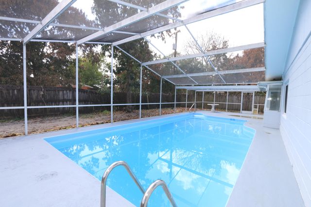 2405 Melon Court, Fort Pierce, FL 34982