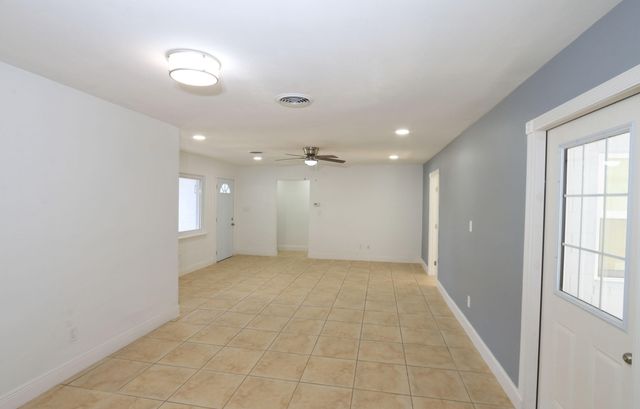 2405 Melon Court, Fort Pierce, FL 34982