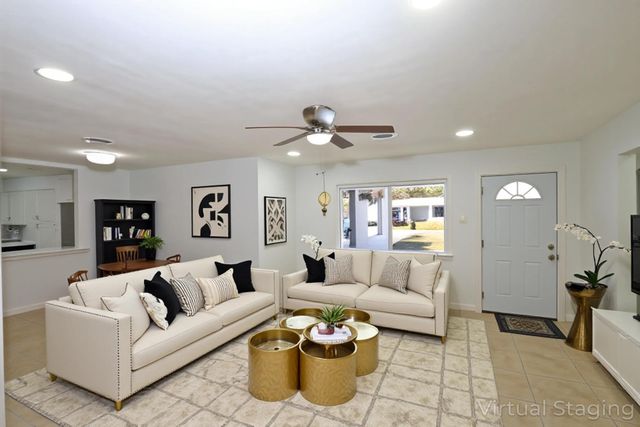 2405 Melon Court, Fort Pierce, FL 34982