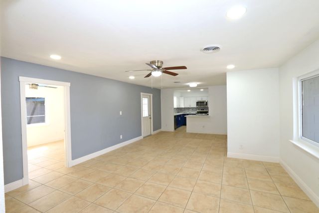 2405 Melon Court, Fort Pierce, FL 34982