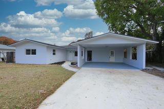 2405 Melon Court, Fort Pierce, FL 34982