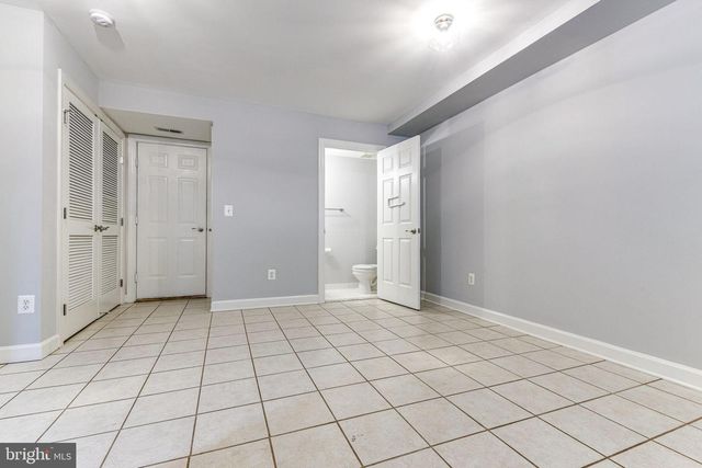 953 HARRISON CIR, Alexandria, VA 22304