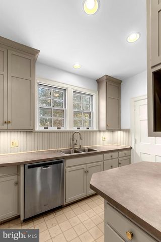 318 N PRESIDENT AVE, Lancaster, PA 17603