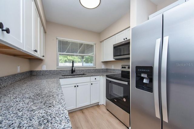 6303 S LANSDALE CIRCLE, Tampa, FL 33616