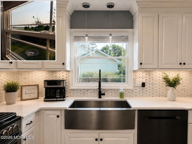 1099 Woodmere Drive, Cliffwood Beach, NJ 07735