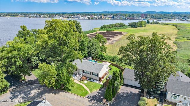 1099 Woodmere Drive, Cliffwood Beach, NJ 07735