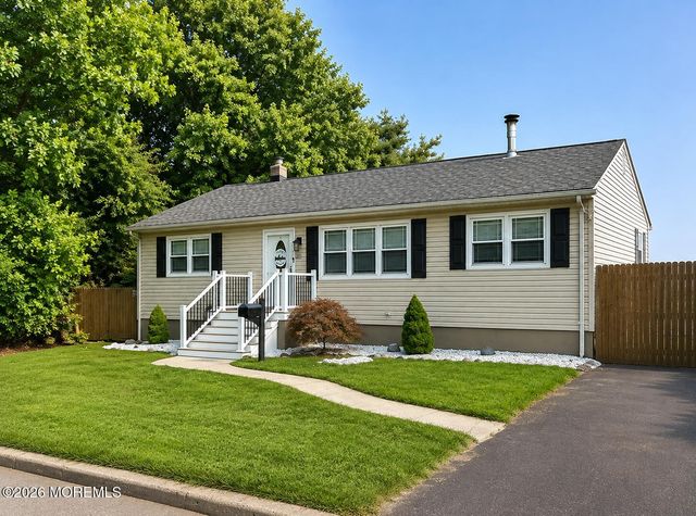 1099 Woodmere Drive, Cliffwood Beach, NJ 07735