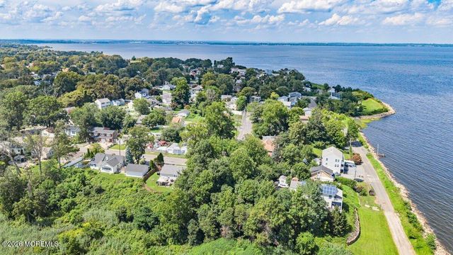 1099 Woodmere Drive, Cliffwood Beach, NJ 07735