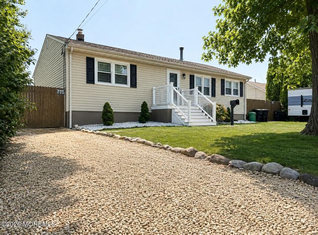 1099 Woodmere Drive, Cliffwood Beach, NJ 07735
