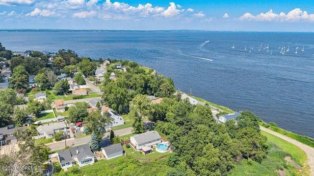1099 Woodmere Drive, Cliffwood Beach, NJ 07735