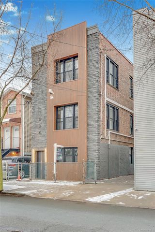 1024 E 226th Street, Bronx, NY 10466