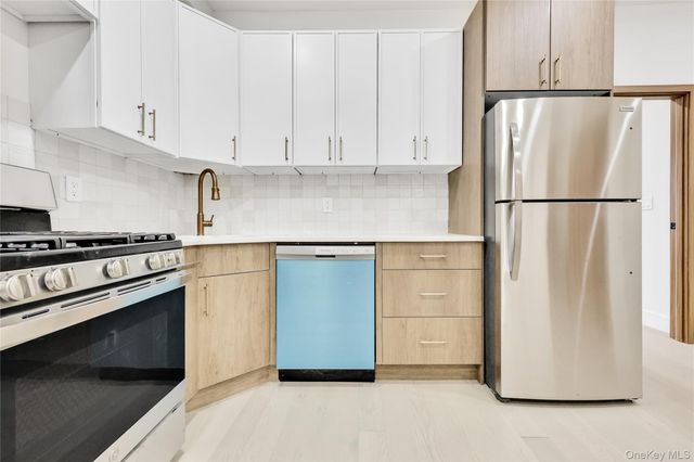 1024 E 226th Street, Bronx, NY 10466