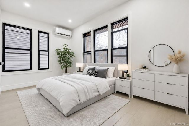 1024 E 226th Street, Bronx, NY 10466